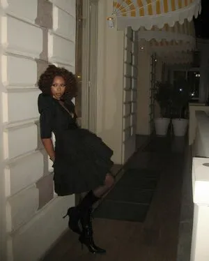 Ravyn Lenae OnlyFans Leaked Free Thumbnail Picture - #PEktFoZOhw