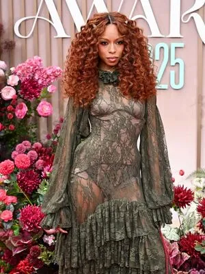 Ravyn Lenae OnlyFans Leaked Free Thumbnail Picture - #ZdrfIMh1bV