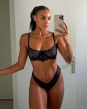 Rayaadesouza OnlyFans Leaked Free Thumbnail Picture - #ITwyW4rpTs