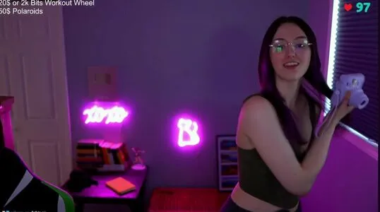 Rayactions OnlyFans Leaked Free Thumbnail Picture - #4xGEXaaD2x