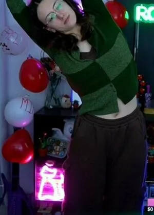 Rayactions OnlyFans Leaked Free Thumbnail Picture - #lmC3SIqEt5