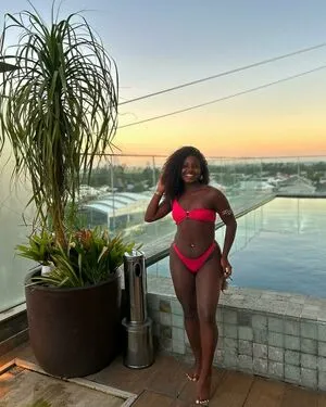Rayane Santos OnlyFans Leaked Free Thumbnail Picture - #XB8YcnB1ST