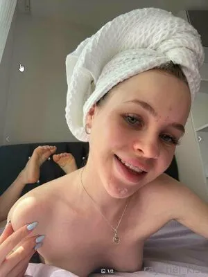 Raychel Kiss OnlyFans Leaked Free Thumbnail Picture - #J09HodSlz0