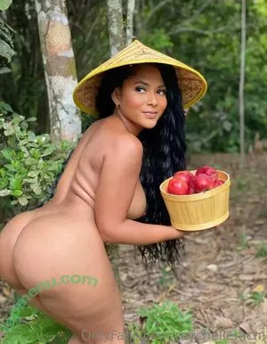 Raychellemcm OnlyFans Leaked Free Thumbnail Picture - #G7e8zAV2by