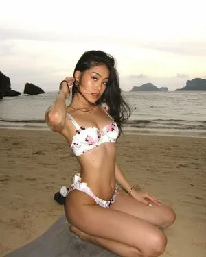 Raychen Lei OnlyFans Leaked Free Thumbnail Picture - #gu79Vqkwjv