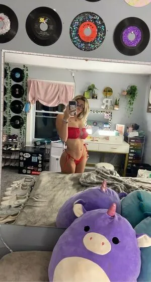 Rayna Denike OnlyFans Leaked Free Thumbnail Picture - #8JnjtAcjsl