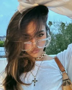 Rayna V OnlyFans Leaked Free Thumbnail Picture - #8izPRWvaor