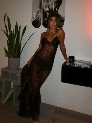 Rayna V OnlyFans Leaked Free Thumbnail Picture - #rmxyxVb7oF