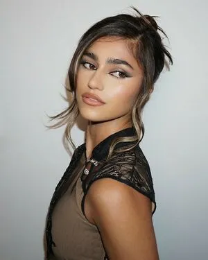 Rayna Vallandingham OnlyFans Leaked Free Thumbnail Picture - #5rQC2zDMwt