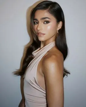 Rayna Vallandingham OnlyFans Leaked Free Thumbnail Picture - #YOF0Py4lsj