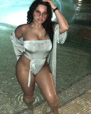 Raynefaliciteexo OnlyFans Leaked Free Thumbnail Picture - #W7VhYoquvo
