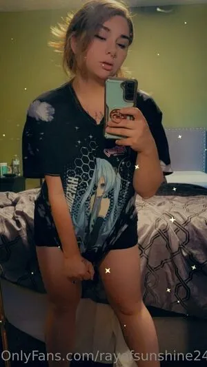 Rayofsunshine240 OnlyFans Leaked Free Thumbnail Picture - #NbRbCKNpnq