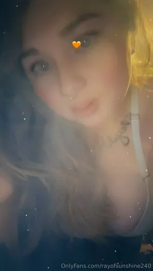 Rayofsunshine240 OnlyFans Leaked Free Thumbnail Picture - #diPUzhKw73
