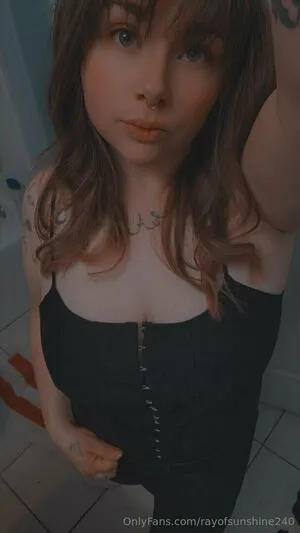Rayofsunshine240 OnlyFans Leaked Free Thumbnail Picture - #pluQi5LlgA