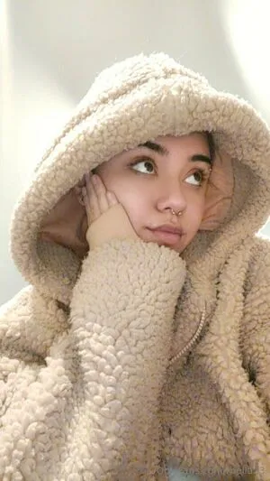 Rbella23 OnlyFans Leaked Free Thumbnail Picture - #TSsK4STCLL