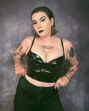 Ready To Glare OnlyFans Leaked Free Thumbnail Picture - #EG157G8gXD