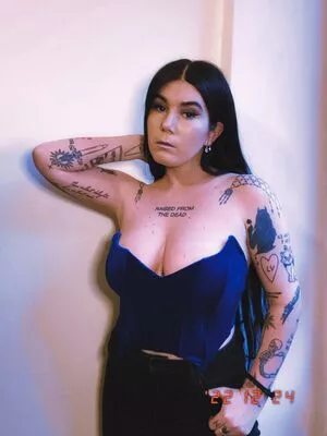Ready To Glare OnlyFans Leaked Free Thumbnail Picture - #VL43ekg4x6
