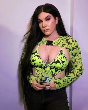 Ready To Glare OnlyFans Leaked Free Thumbnail Picture - #ZPICd84E4s