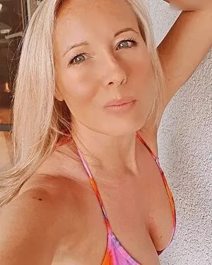 Realangi0 OnlyFans Leaked Free Thumbnail Picture - #miH1mrh10B