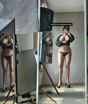 Realassbunny OnlyFans Leaked Free Thumbnail Picture - #ZYFJ9OOShG