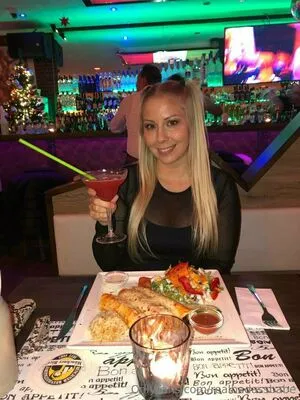 Realbadassbabe OnlyFans Leaked Free Thumbnail Picture - #DkNE8m4rck