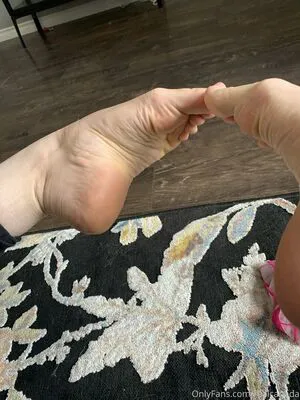 Realcanadaali OnlyFans Leaked Free Thumbnail Picture - #n4tM6NQtUV