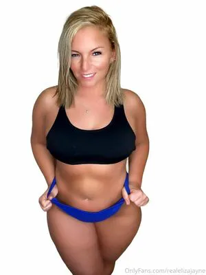 Realelizajayne OnlyFans Leaked Free Thumbnail Picture - #zjsfutxcY7