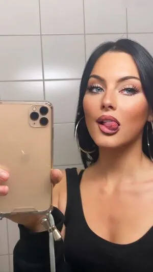 Realgiuliaromano Aka Giulia Romanno Aka Physiomitgiuliaa Aka Romannogiulia OnlyFans Leaked Free Thumbnail Picture - #UuHIyjOscy