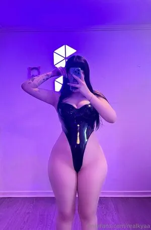 Realkyaa OnlyFans Leaked Free Thumbnail Picture - #SMWEatfeK4