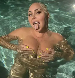 realmarycarey OnlyFans Leaked Free Thumbnail Picture - #FwpE6iFwsn
