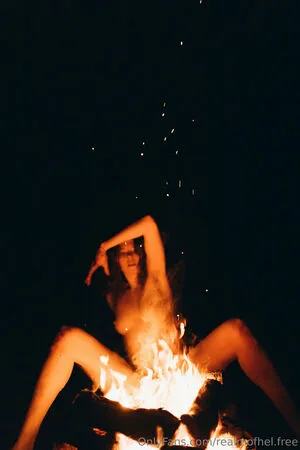 Realmofhel Free OnlyFans Leaked Free Thumbnail Picture - #dvphuY4GuR