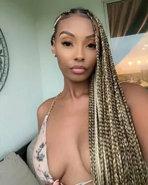 Realprettyken OnlyFans Leaked Free Thumbnail Picture - #h1qU31Du53