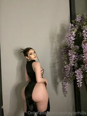 Realtaylerhills OnlyFans Leaked Free Thumbnail Picture - #6oJeAp849T