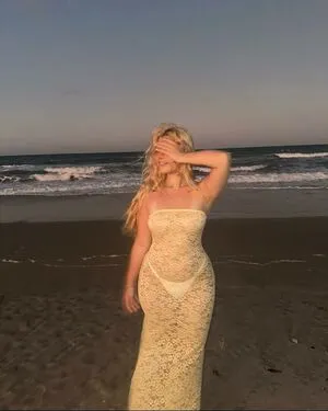 Rebeca Lemos OnlyFans Leaked Free Thumbnail Picture - #UAV58Gtk9e