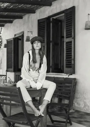 Rebecca Bagnol OnlyFans Leaked Free Thumbnail Picture - #KVG0h0i2iK