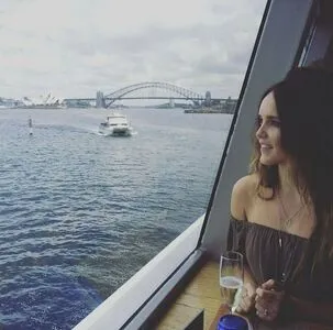 Rebecca Breeds OnlyFans Leaked Free Thumbnail Picture - #GoUpT1QamB