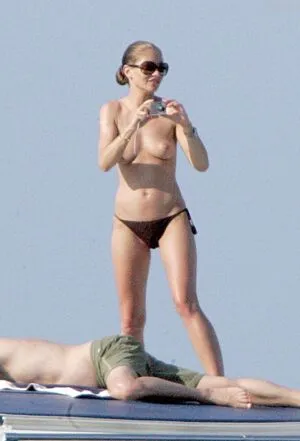 Rebecca Gayheart OnlyFans Leaked Free Thumbnail Picture - #78ILSRRkDX