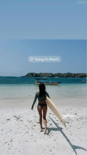 Rebecca Looschelders OnlyFans Leaked Free Thumbnail Picture - #jrlIAoXxnK