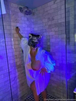 Rebecca Love OnlyFans Leaked Free Thumbnail Picture - #FFEOehNIYs