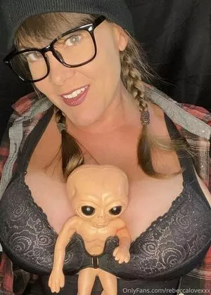 Rebecca Love OnlyFans Leaked Free Thumbnail Picture - #anFgrTQrlN