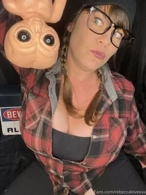 Rebecca Love OnlyFans Leaked Free Thumbnail Picture - #zYwroGSaxr