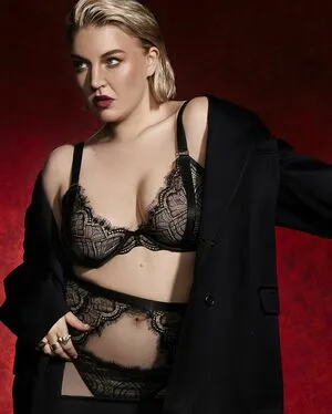 Rebecca Lucy Taylor OnlyFans Leaked Free Thumbnail Picture - #DH4Q51jzMM