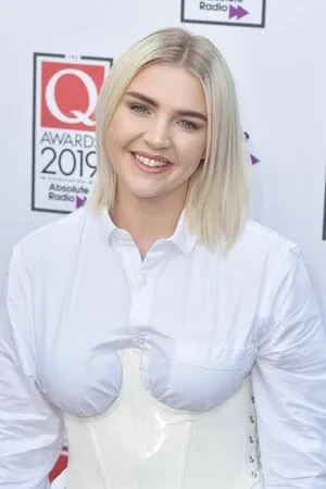 Rebecca Lucy Taylor OnlyFans Leaked Free Thumbnail Picture - #bxBahWZjxP