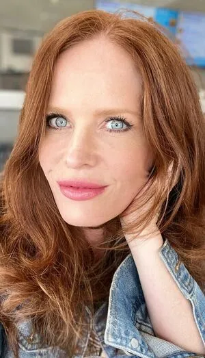 Rebecca Mader OnlyFans Leaked Free Thumbnail Picture - #5V5ElYDPRQ