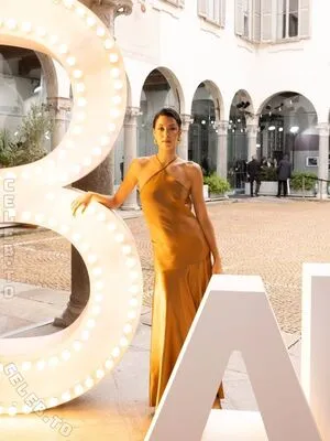 Rebecca Mir OnlyFans Leaked Free Thumbnail Picture - #J5onP9tITH