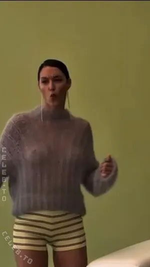 Rebecca Mir OnlyFans Leaked Free Thumbnail Picture - #OpIQe0icj1