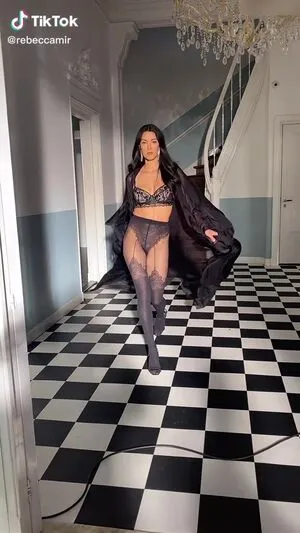 Rebecca Mir OnlyFans Leaked Free Thumbnail Picture - #RXMxPaHEJI