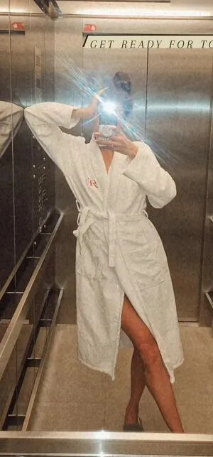 Rebecca Mir OnlyFans Leaked Free Thumbnail Picture - #WQA6LL74Ff