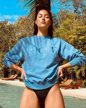 Rebecca Mir OnlyFans Leaked Free Thumbnail Picture - #kBSmlkiCRp