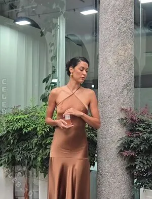 Rebecca Mir OnlyFans Leaked Free Thumbnail Picture - #qftls37062